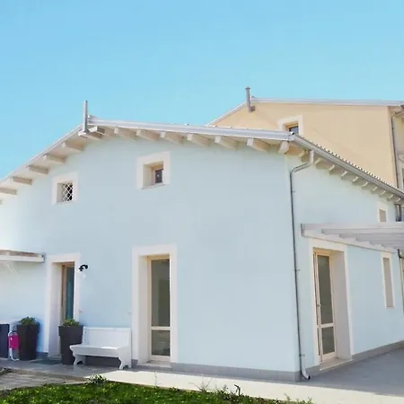 Affittimoderni Cala Azzurra - Noca02 * Noto